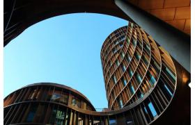 工程施工劳务承包价格（2018修正版）很详细。